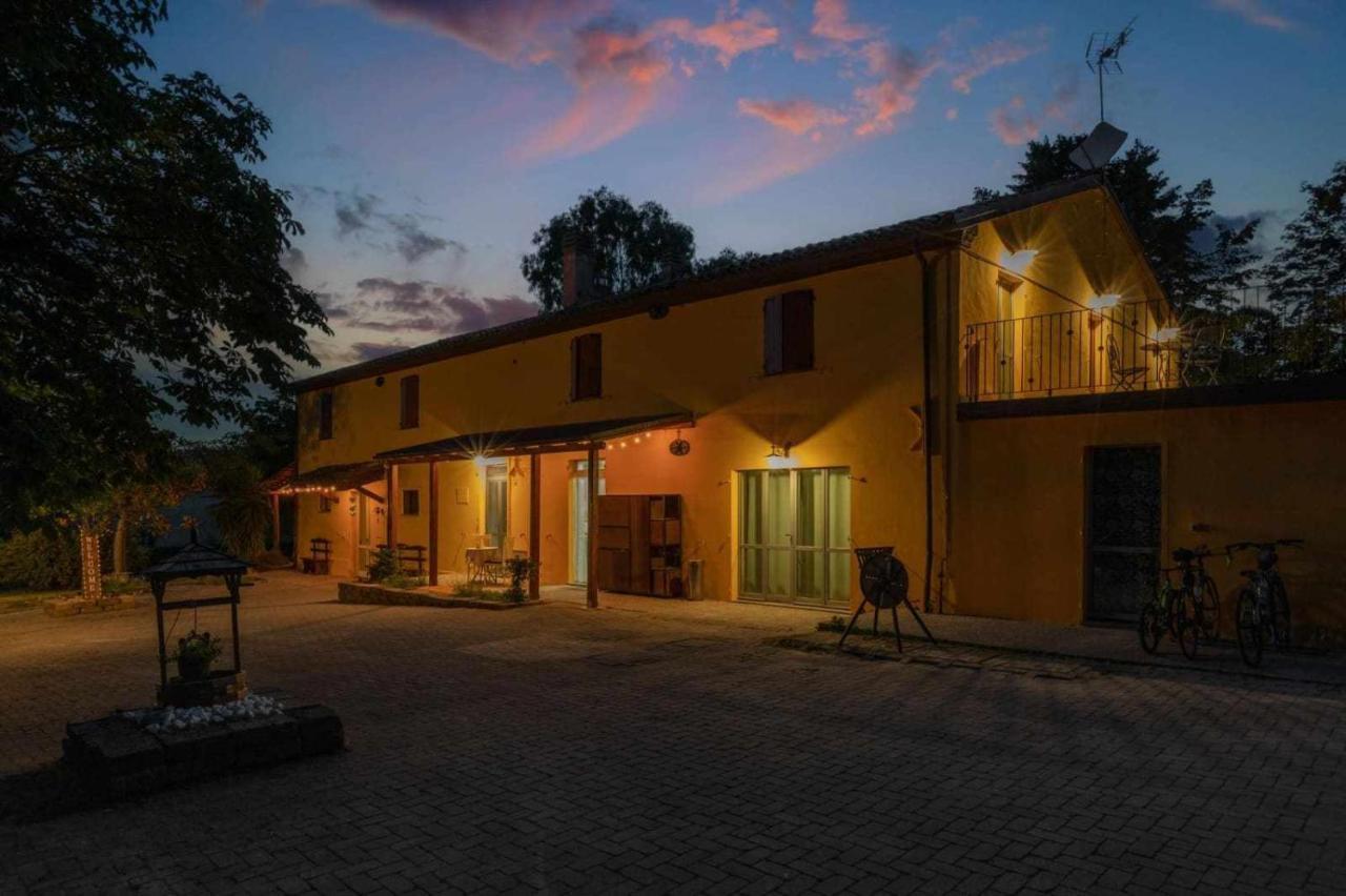 La Meriggia Agriturismo- Ampio Appartamento Con Terrazza Esclusiva Ancona Exterior photo